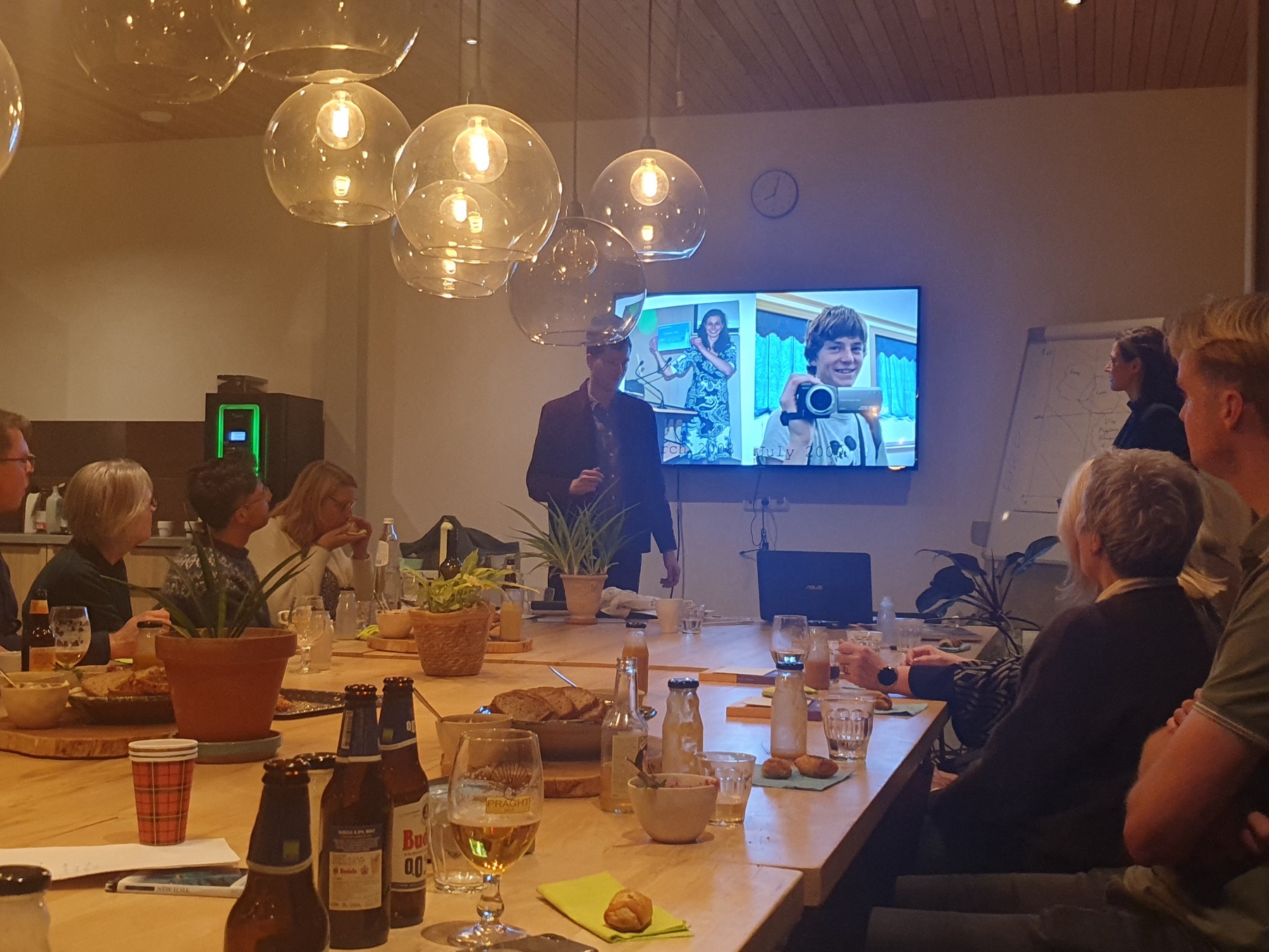 Bart en Corine – oud-delegates naast hun 17-jarige zelf